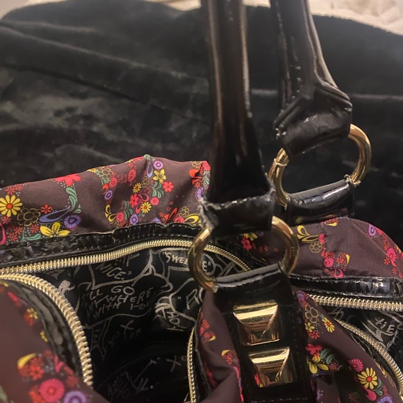 Betsey Johnson vintage weekender - Picture 4 of 4